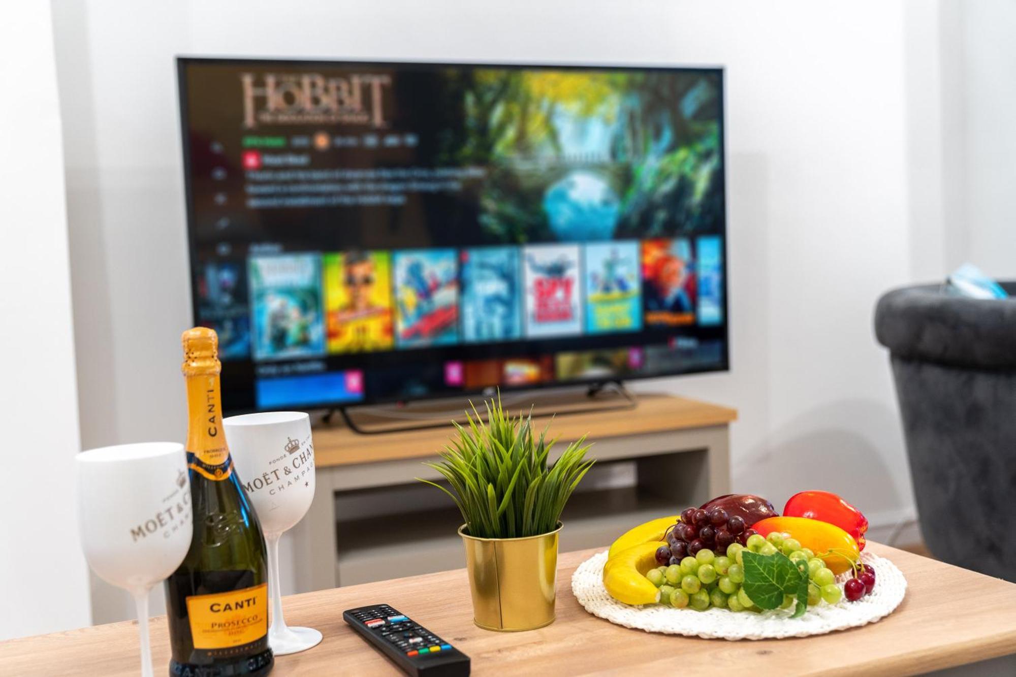 Luxury 3 Bedroom House - Harborne - Parking - Garden - Wifi & Netflix 122G Μπέρμιγχαμ Εξωτερικό φωτογραφία