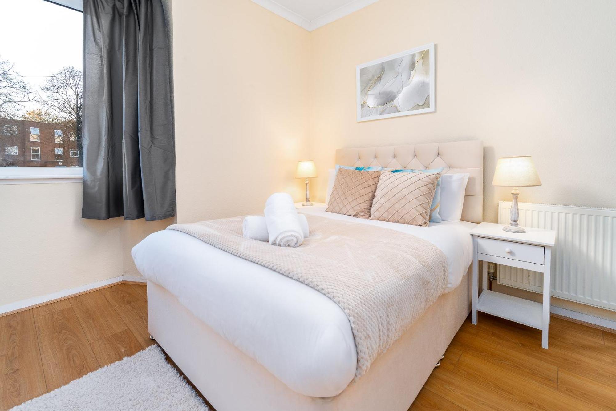 Luxury 3 Bedroom House - Harborne - Parking - Garden - Wifi & Netflix 122G Μπέρμιγχαμ Εξωτερικό φωτογραφία