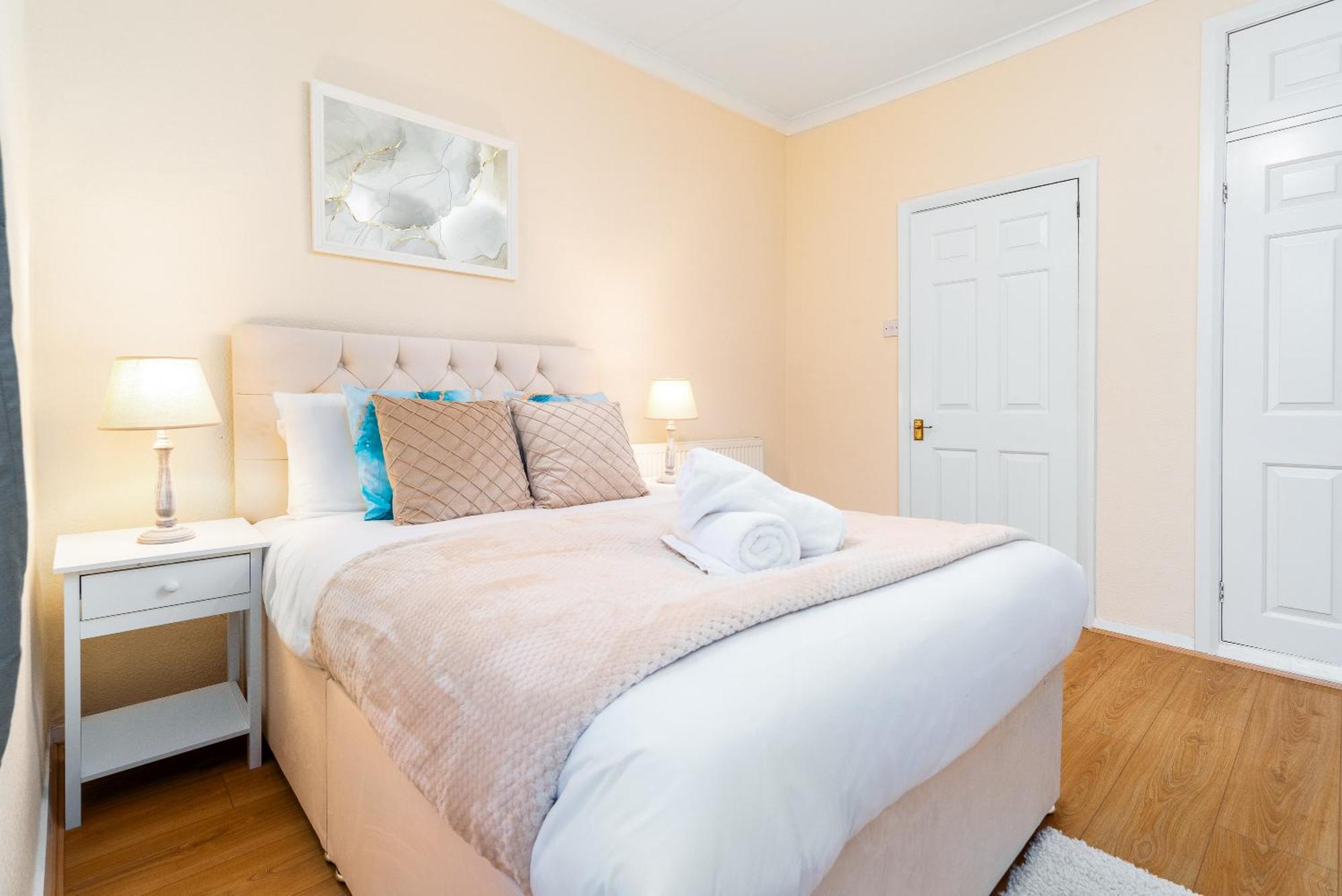 Luxury 3 Bedroom House - Harborne - Parking - Garden - Wifi & Netflix 122G Μπέρμιγχαμ Εξωτερικό φωτογραφία